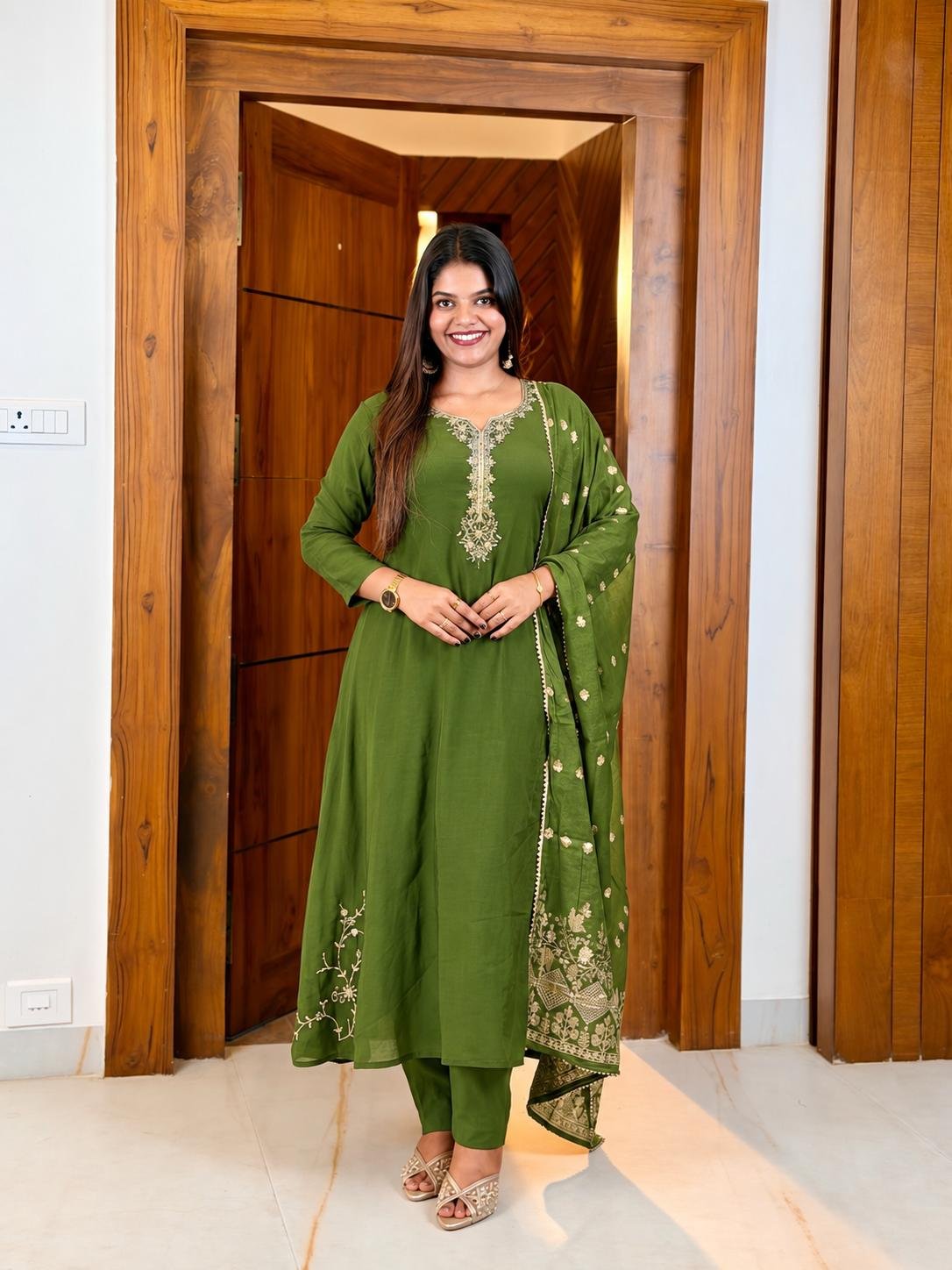 Mul Chanderi Embroidered Dress Set-Green