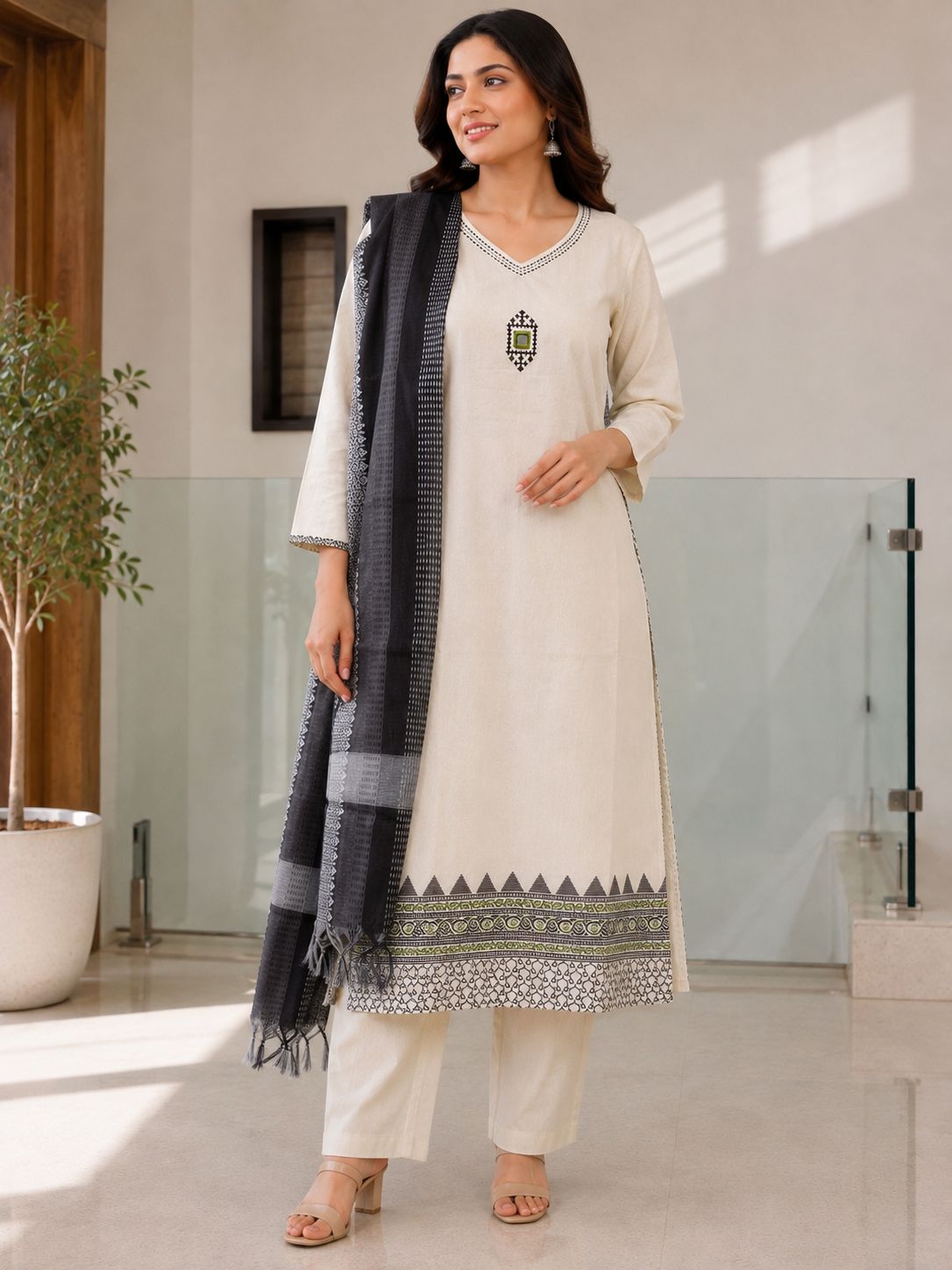Ivory  Kadhi cotton Three-Piece Set