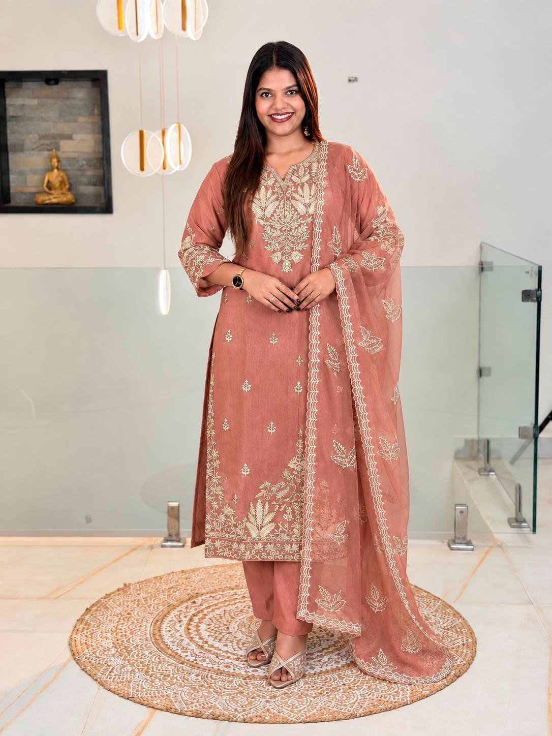 Tissue Embroidered Three-Piece Set-Dusty pink